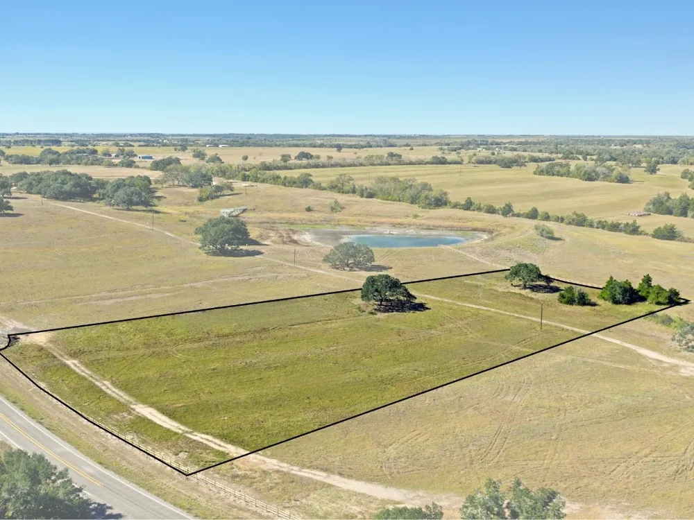 2955 FM 956 Schulenburg, TX 78956