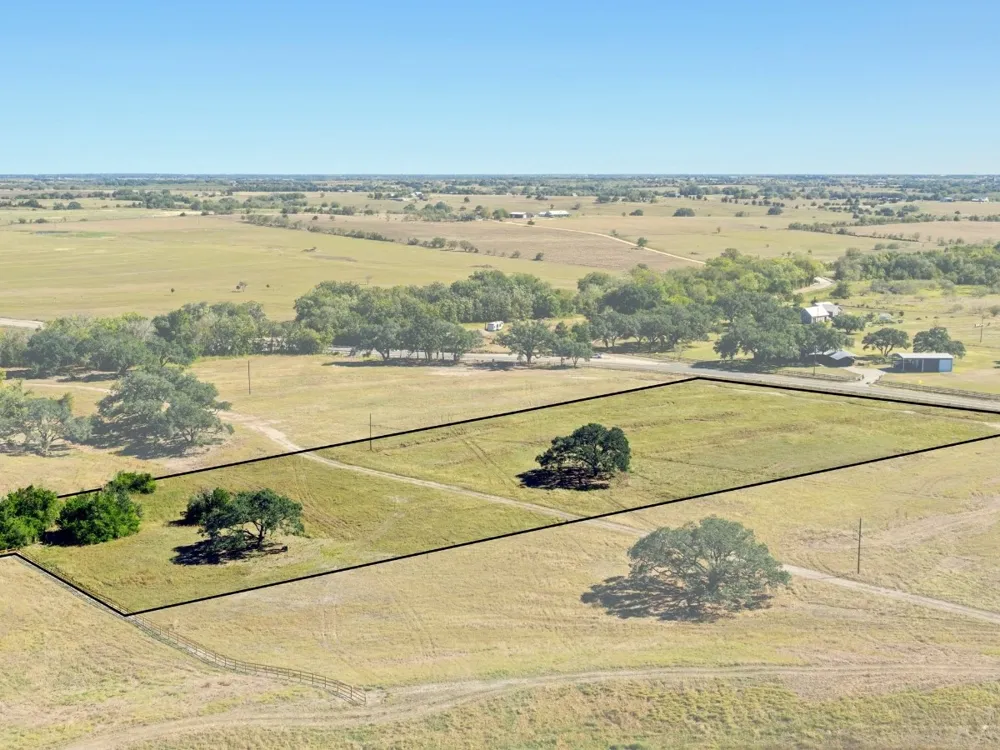 2955 FM 956 Schulenburg, TX 78956