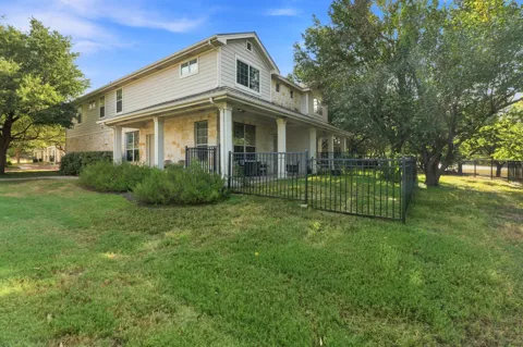 1900 Scofield Ridge Parkway #202
