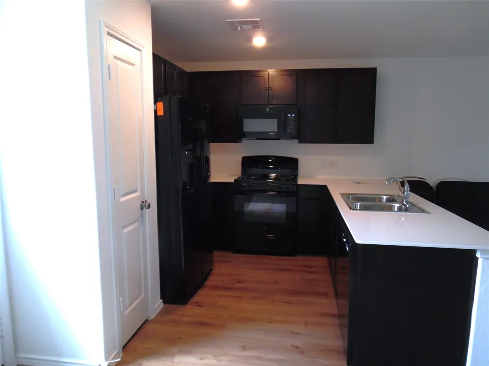 2307 TORNADO Alley Lockhart, TX 78644