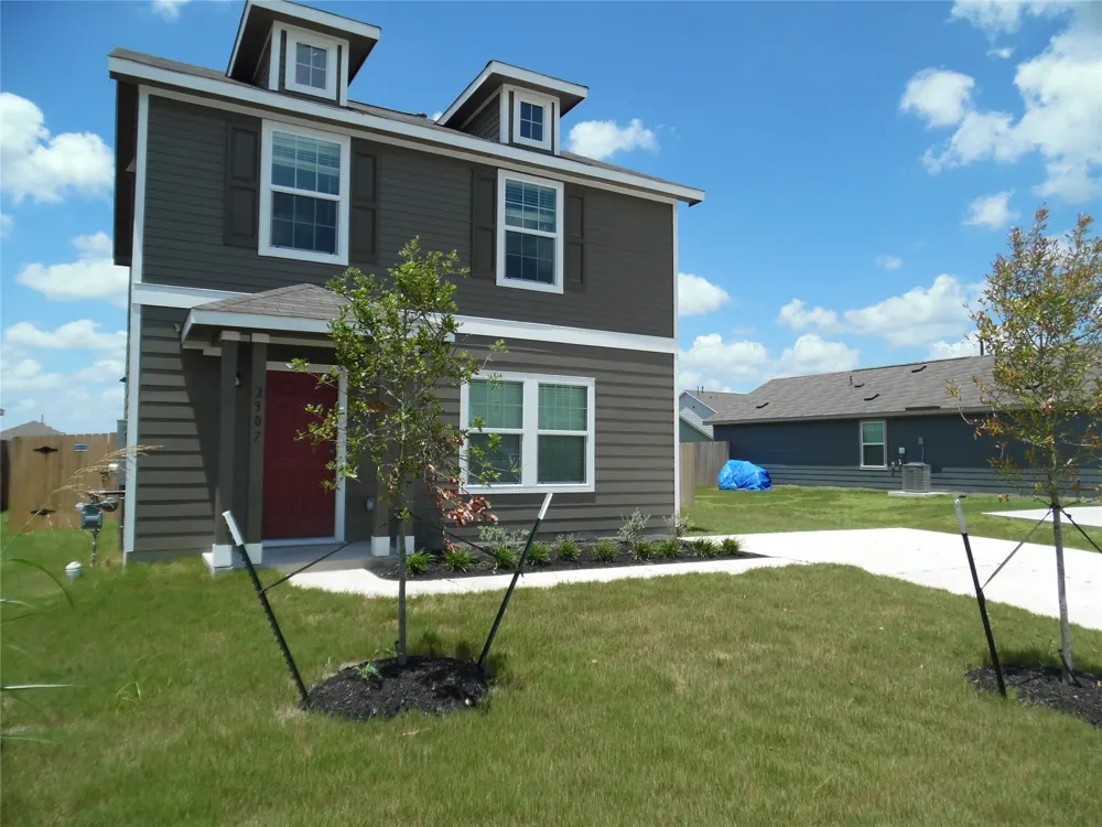 2307 TORNADO Alley Lockhart, TX 78644