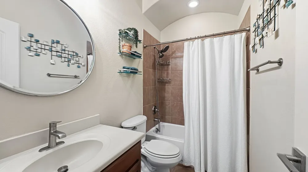 6441 Naples Drive Irving, TX 75039