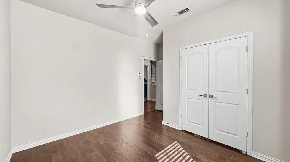 6441 Naples Drive Irving, TX 75039