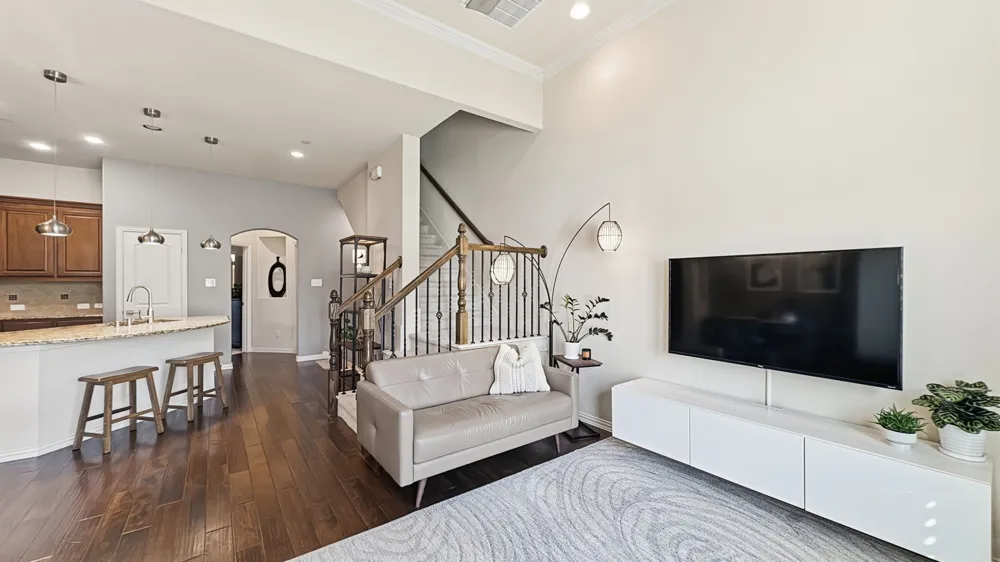 6441 Naples Drive Irving, TX 75039