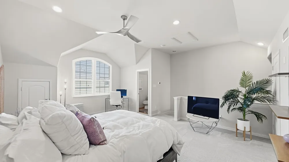 6441 Naples Drive Irving, TX 75039