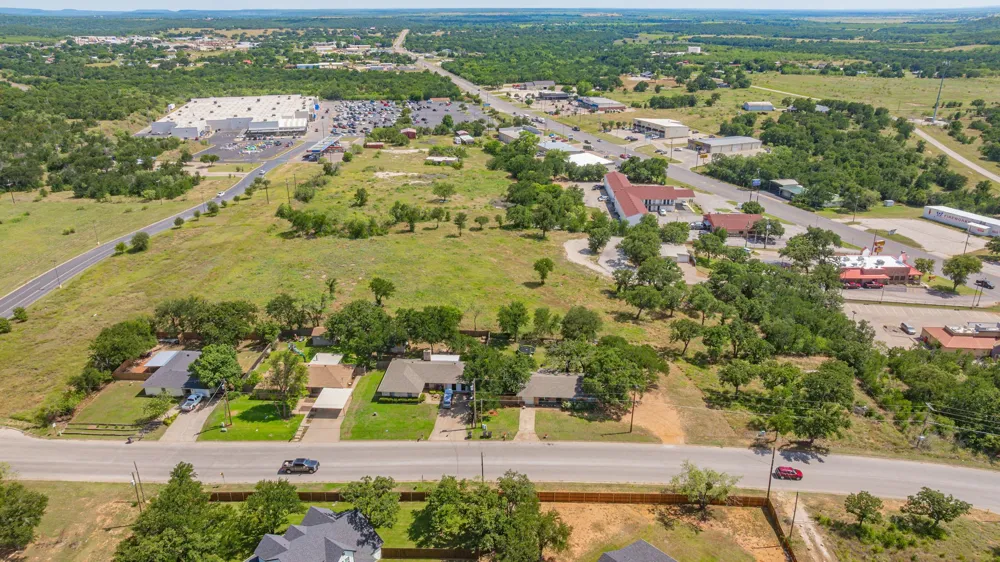 903 Pine Tree Road Graham, TX 76450