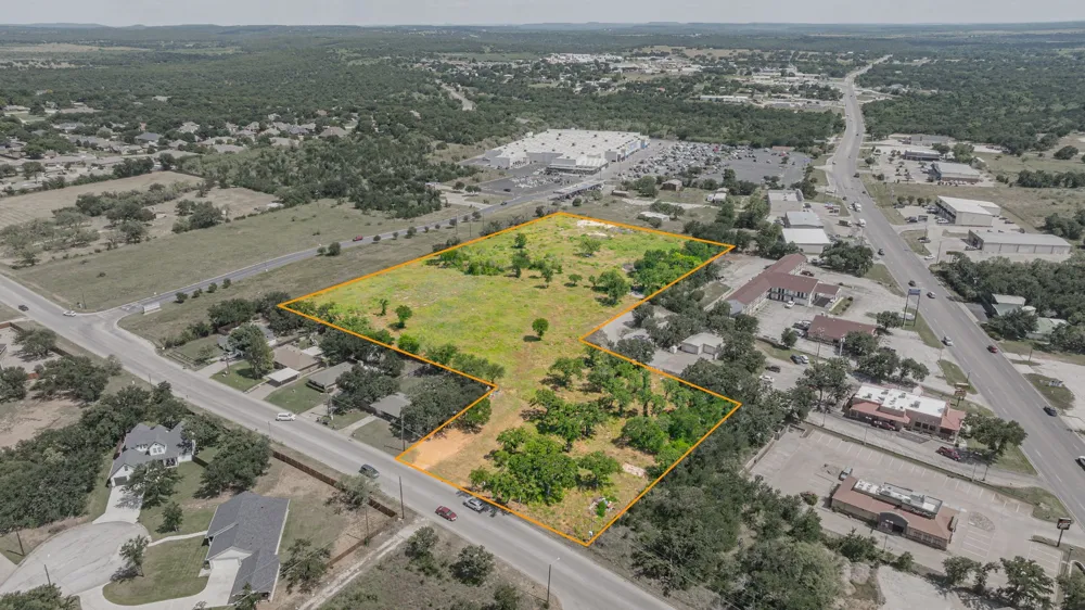 903 Pine Tree Road Graham, TX 76450