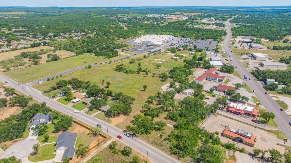 903 Pine Tree Road Graham, TX 76450