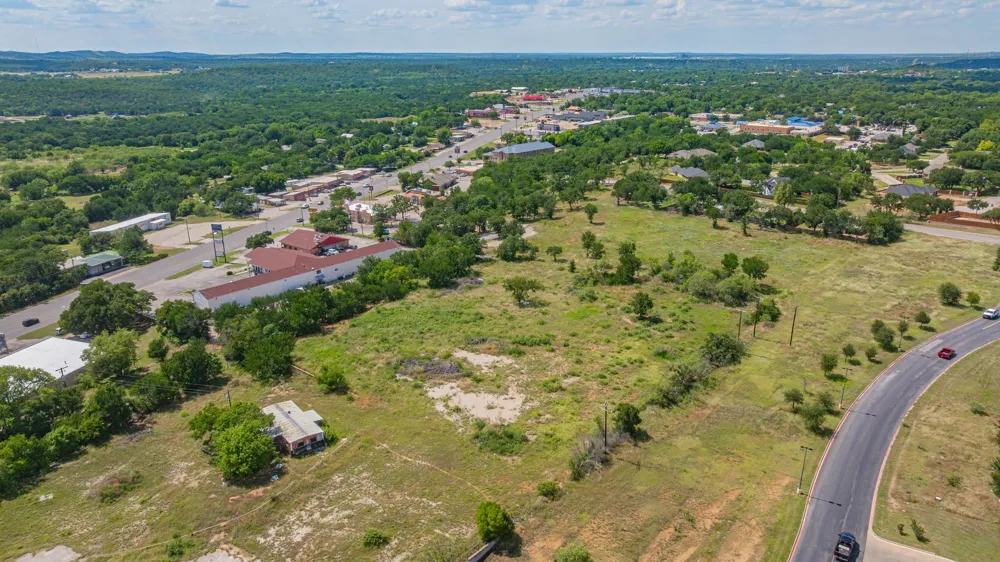 903 Pine Tree Road Graham, TX 76450