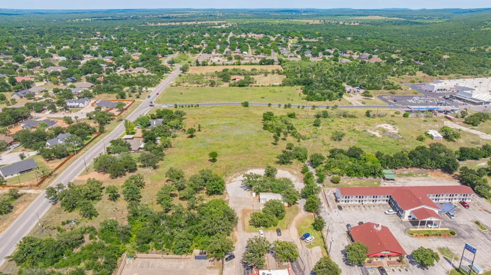 903 Pine Tree Road Graham, TX 76450