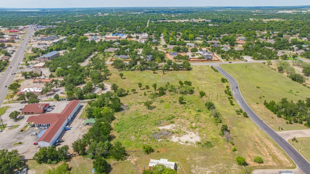 903 Pine Tree Road Graham, TX 76450