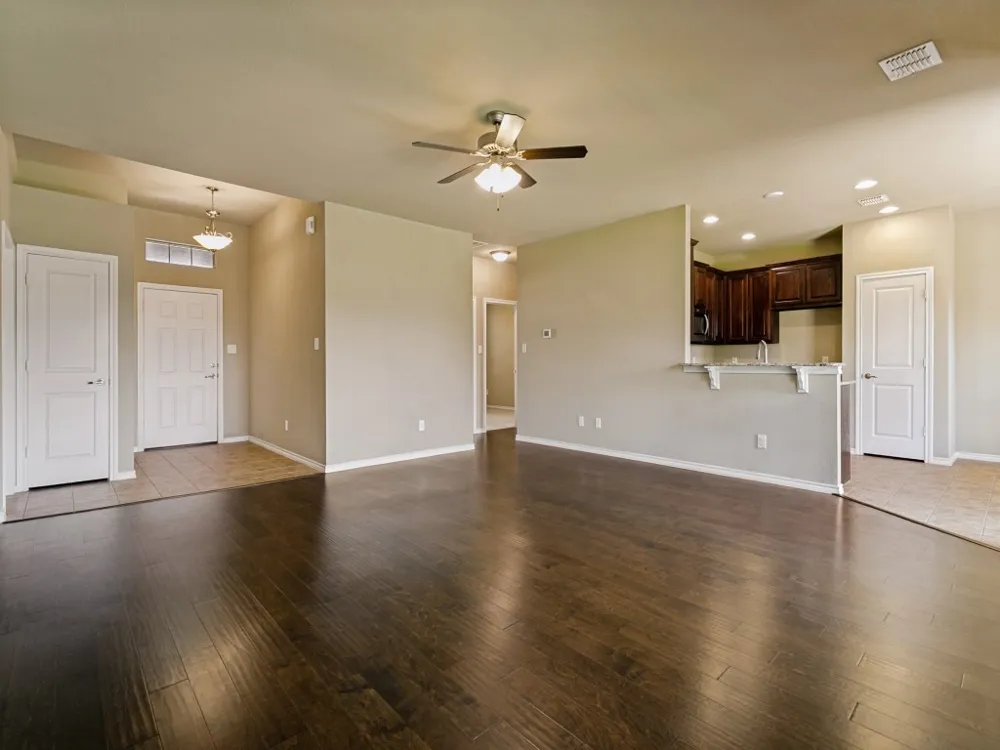 4009 Kensington Drive Sanger, TX 76266