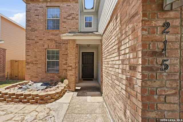 215 ROSWELL CYN San Antonio, TX 78245