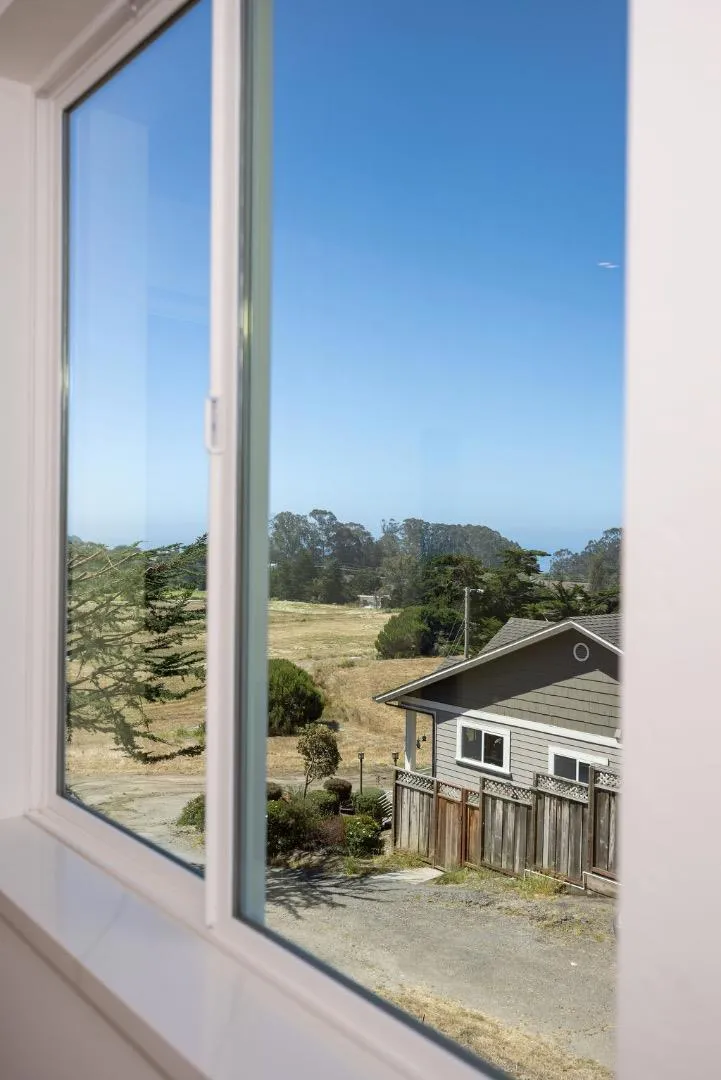 599 Alto Avenue Half Moon Bay, CA 94019