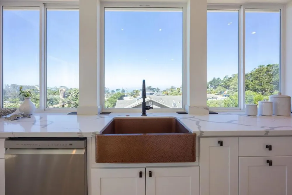 599 Alto Avenue Half Moon Bay, CA 94019