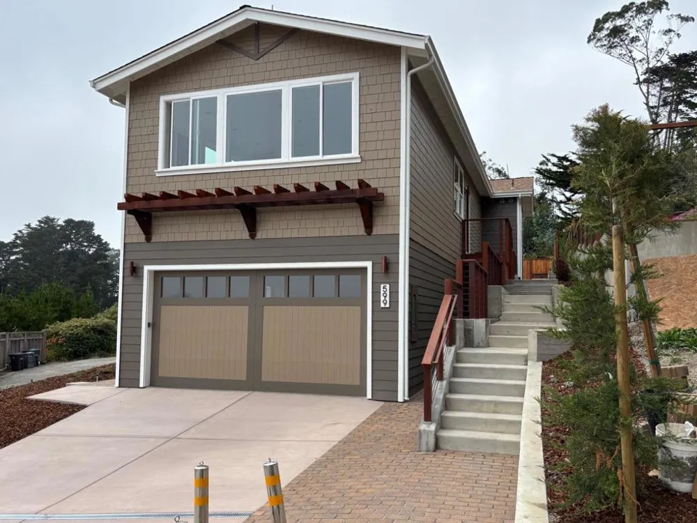 599 Alto Avenue Half Moon Bay, CA 94019