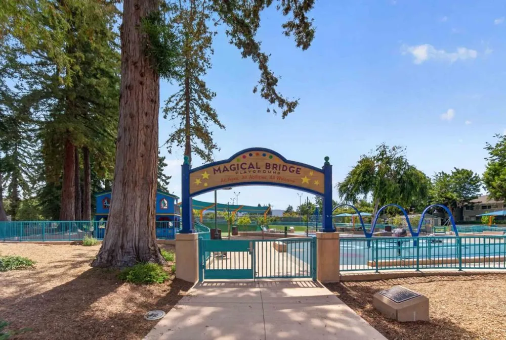 255 S Rengstorff Avenue #42 Mountain View, CA 94040