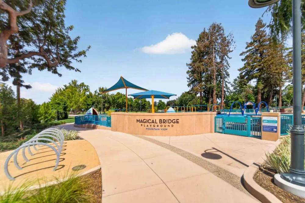 255 S Rengstorff Avenue #42 Mountain View, CA 94040