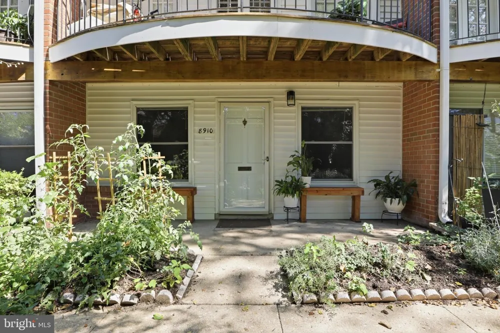 8910 16TH STREET #8910 Silver Spring, MD 20910