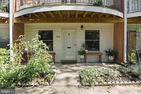 8910 16TH STREET #8910