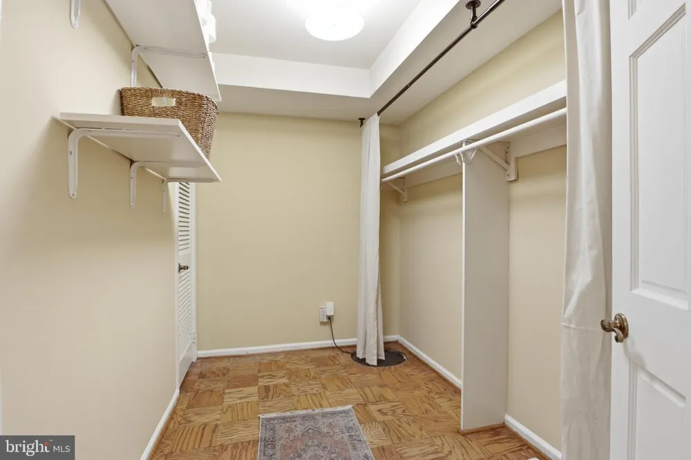 8910 16TH STREET #8910 Silver Spring, MD 20910