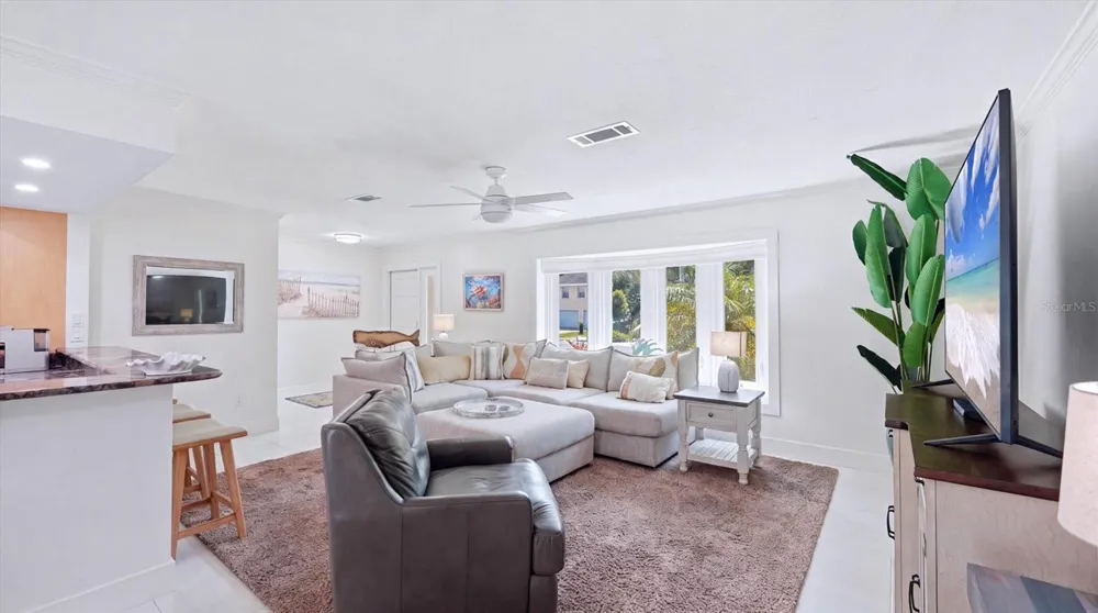 5333 SIESTA COURT Sarasota, FL 34242