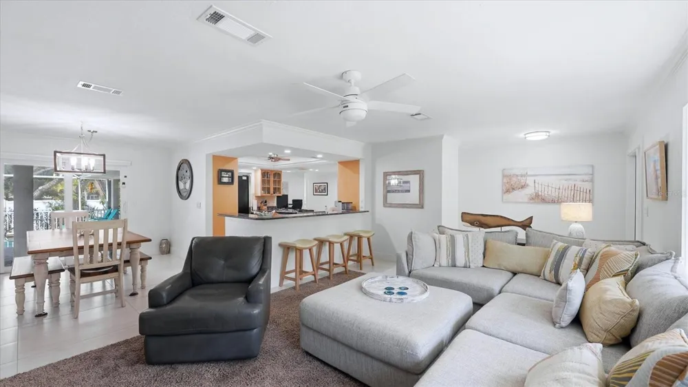 5333 SIESTA COURT Sarasota, FL 34242