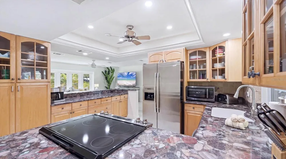 5333 SIESTA COURT Sarasota, FL 34242