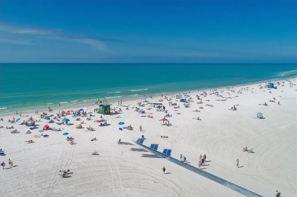 5333 SIESTA COURT Sarasota, FL 34242