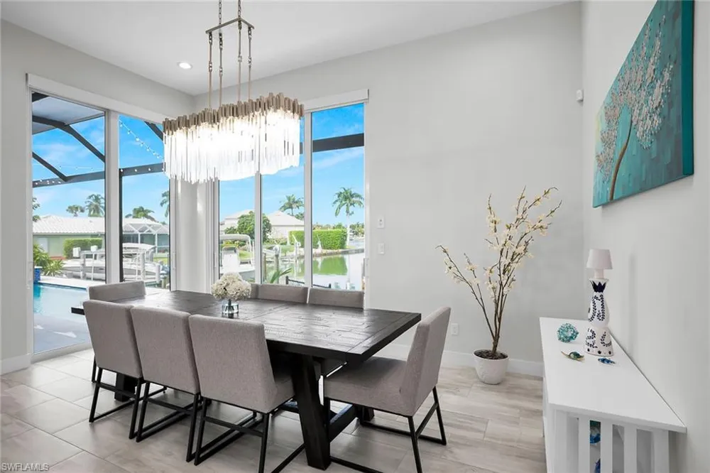 384 S Heathwood Drive Marco Island, FL 34145