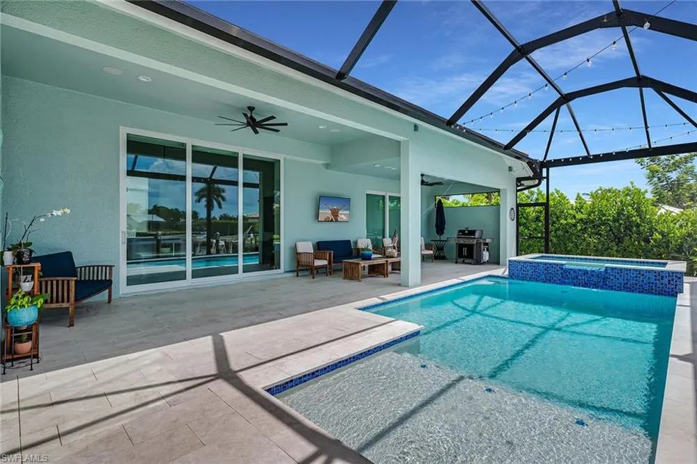 384 S Heathwood Drive Marco Island, FL 34145