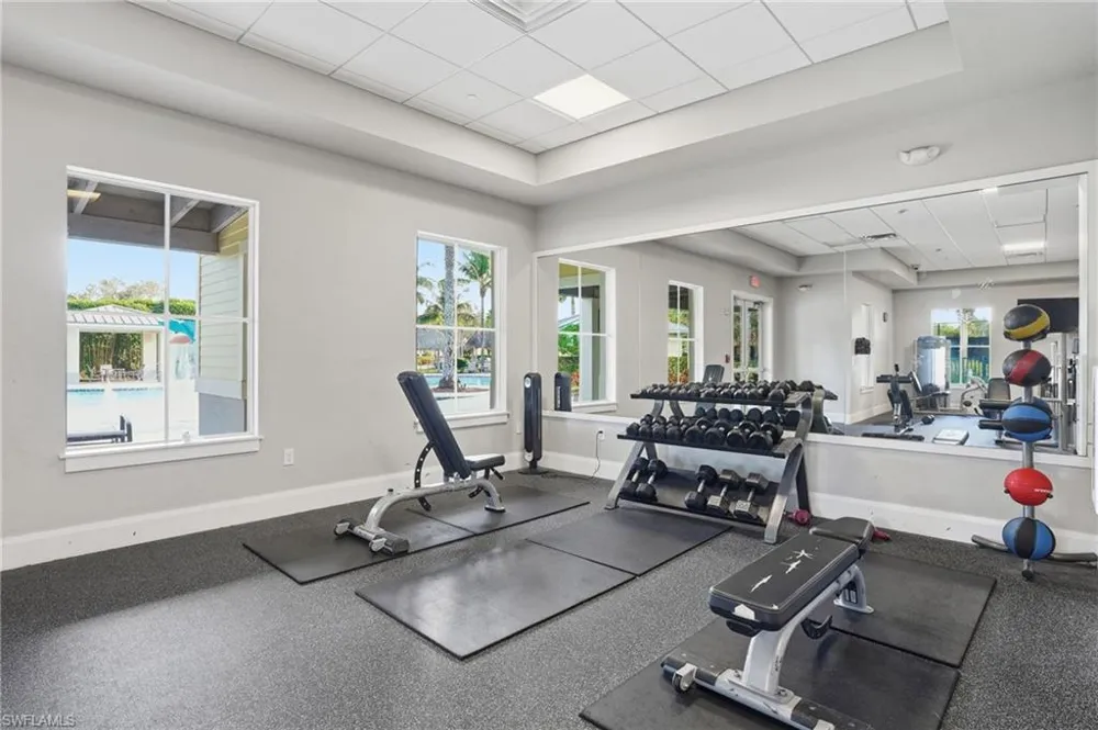 2767 Citrus Street Naples, FL 34120