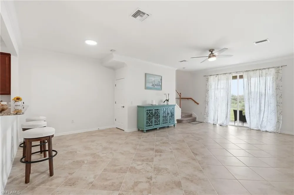 2767 Citrus Street Naples, FL 34120