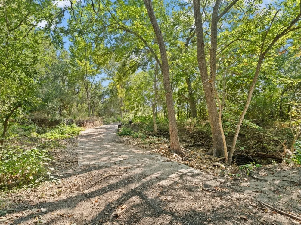 2763 FM 956 Schulenburg, TX 78956