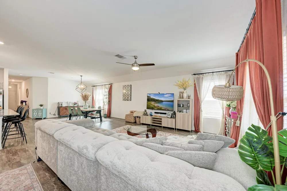 629 Shimek Lane Jarrell, TX 76537