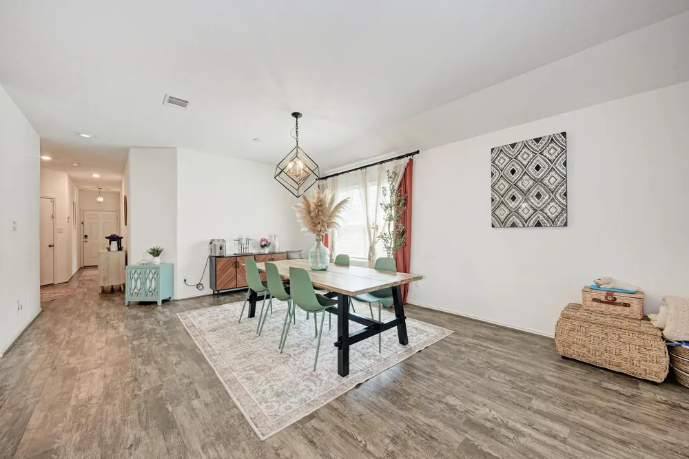 629 Shimek Lane Jarrell, TX 76537