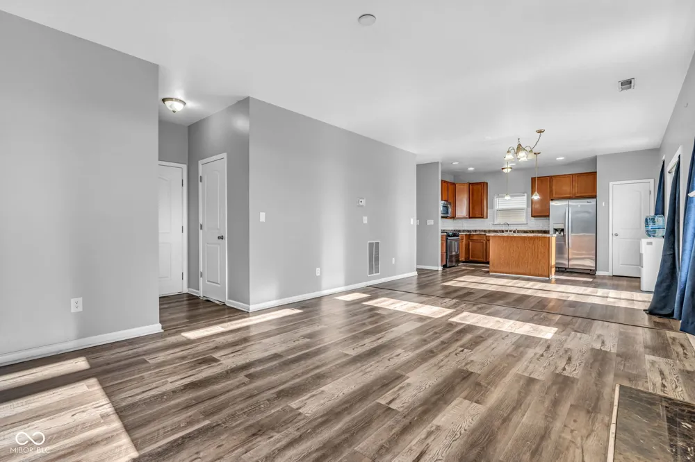 5859 Edelle Drive Indianapolis, IN 46237