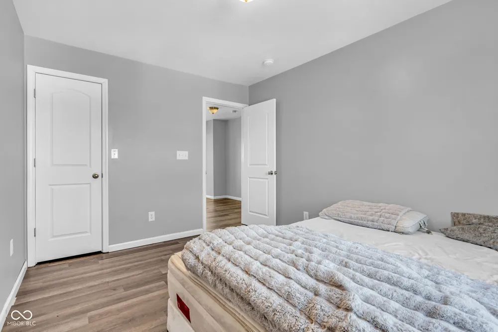 5859 Edelle Drive Indianapolis, IN 46237