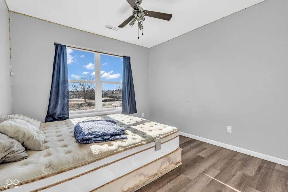 5859 Edelle Drive Indianapolis, IN 46237