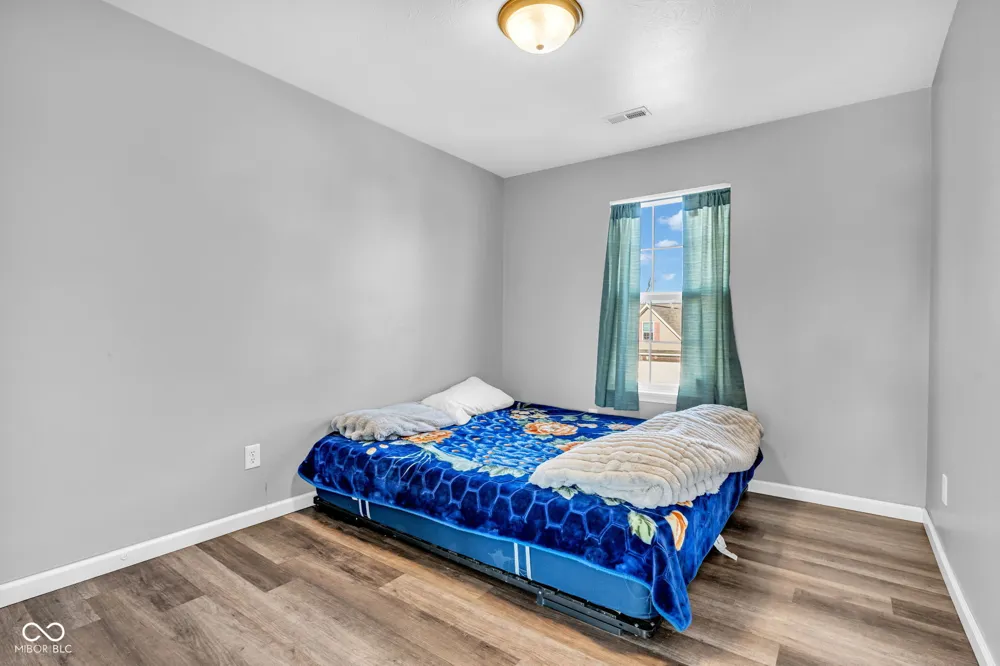 5859 Edelle Drive Indianapolis, IN 46237