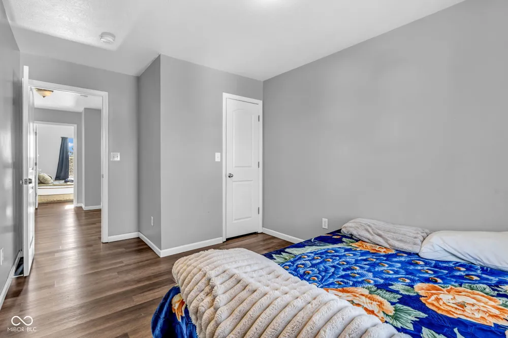 5859 Edelle Drive Indianapolis, IN 46237