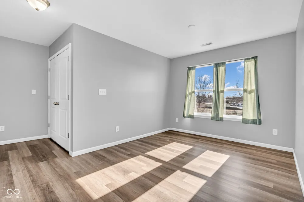 5859 Edelle Drive Indianapolis, IN 46237