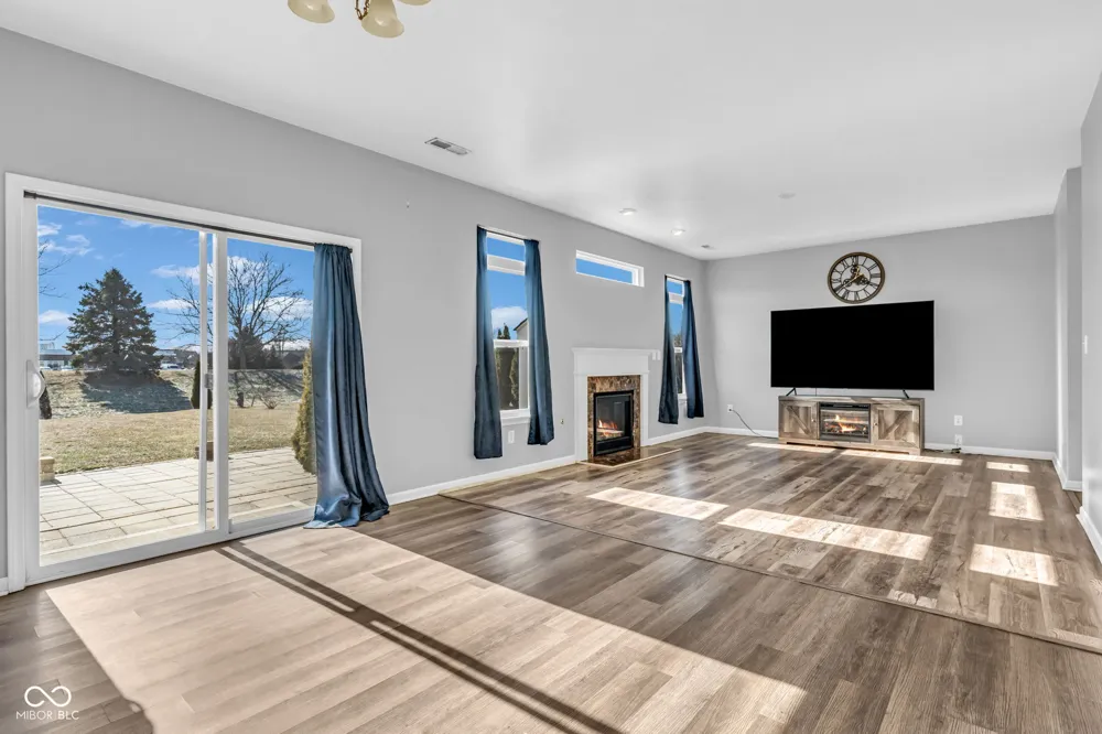 5859 Edelle Drive Indianapolis, IN 46237