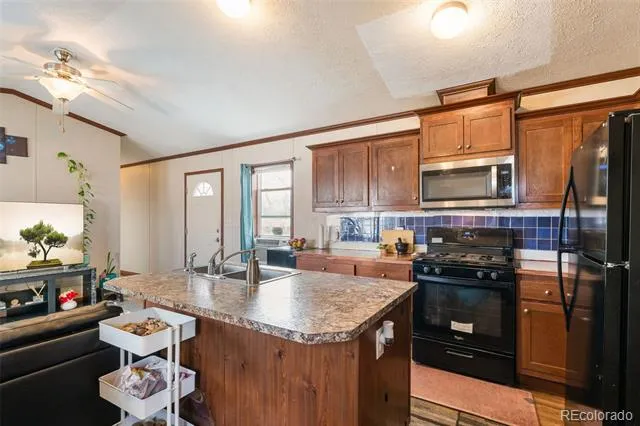4500 19th Street Boulder, CO 80304