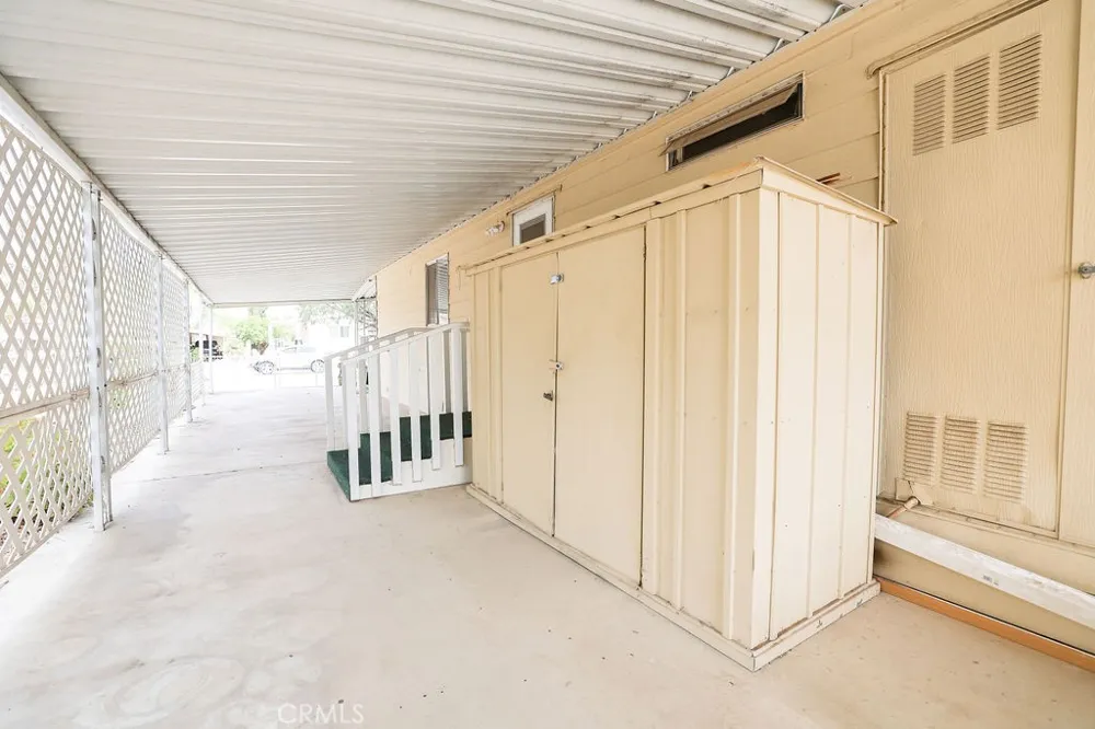 282 La Paloma San Jacinto, CA 92582