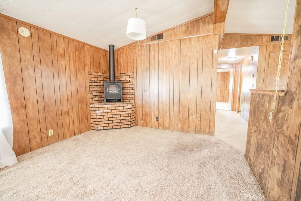 282 La Paloma San Jacinto, CA 92582