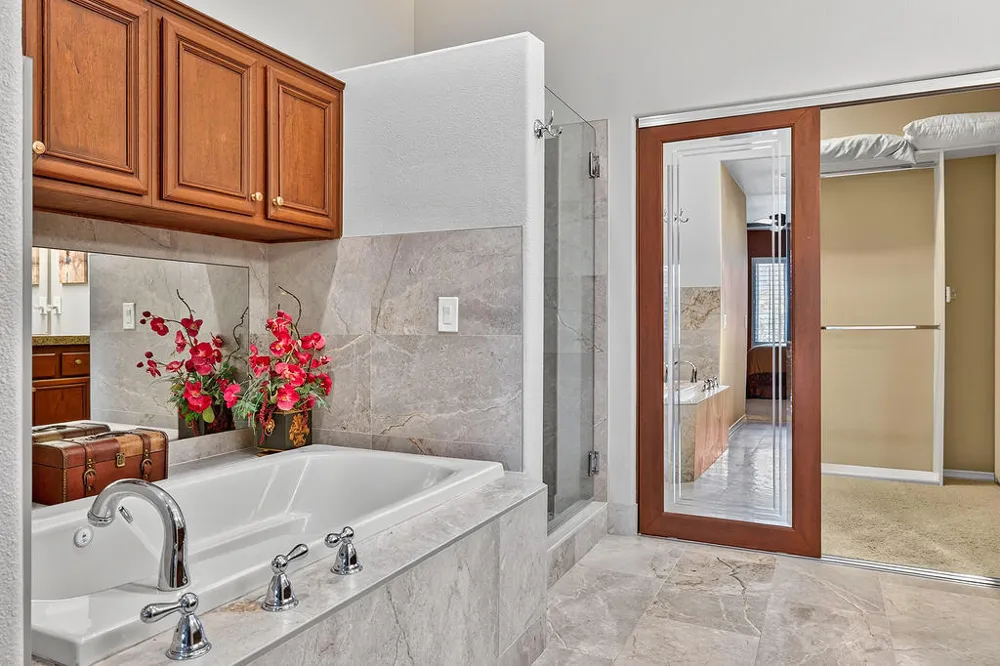 128 Kavenish Drive Rancho Mirage, CA 92270