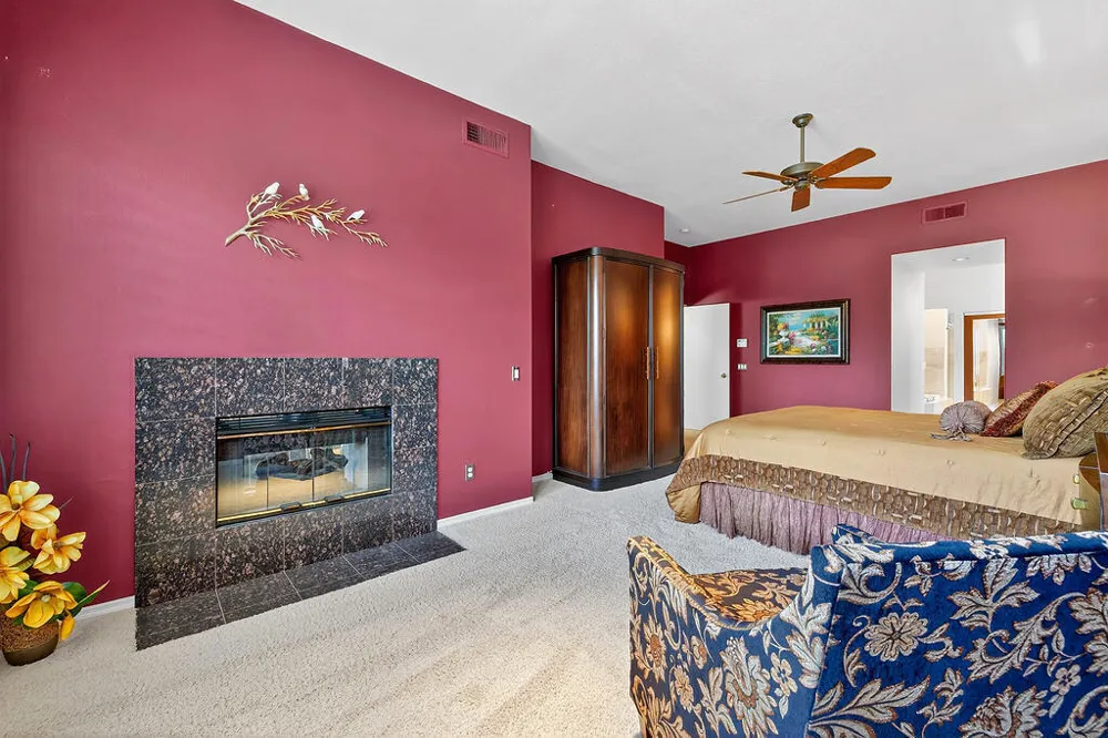 128 Kavenish Drive Rancho Mirage, CA 92270
