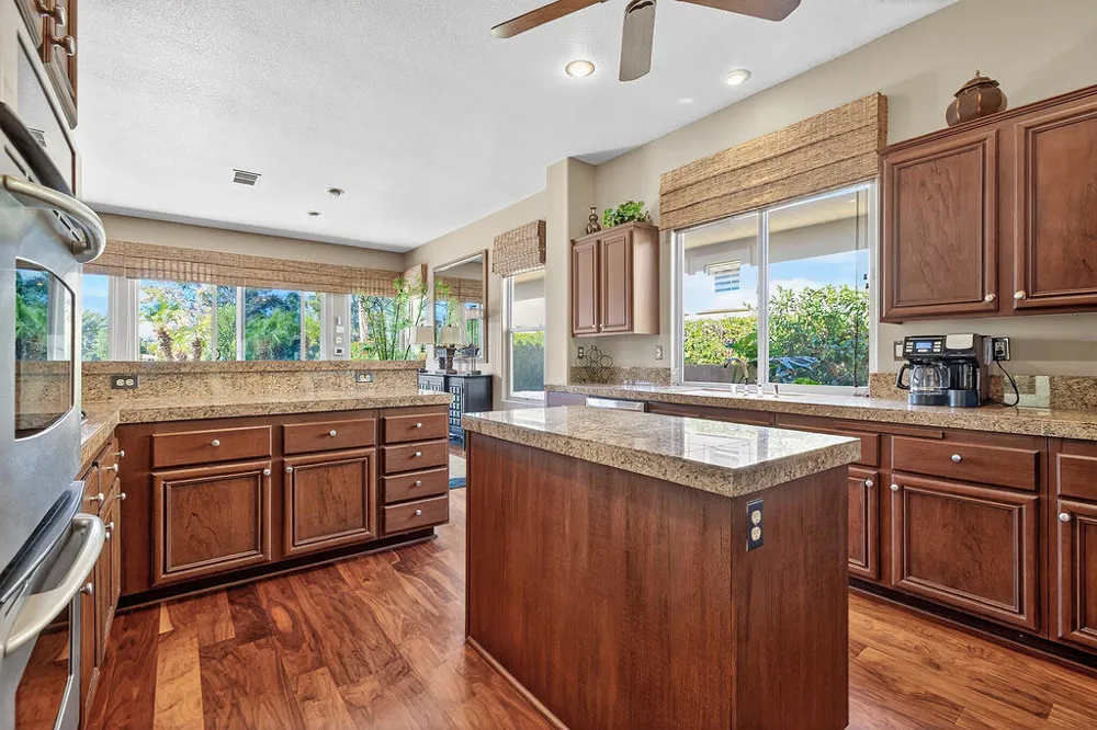 128 Kavenish Drive Rancho Mirage, CA 92270