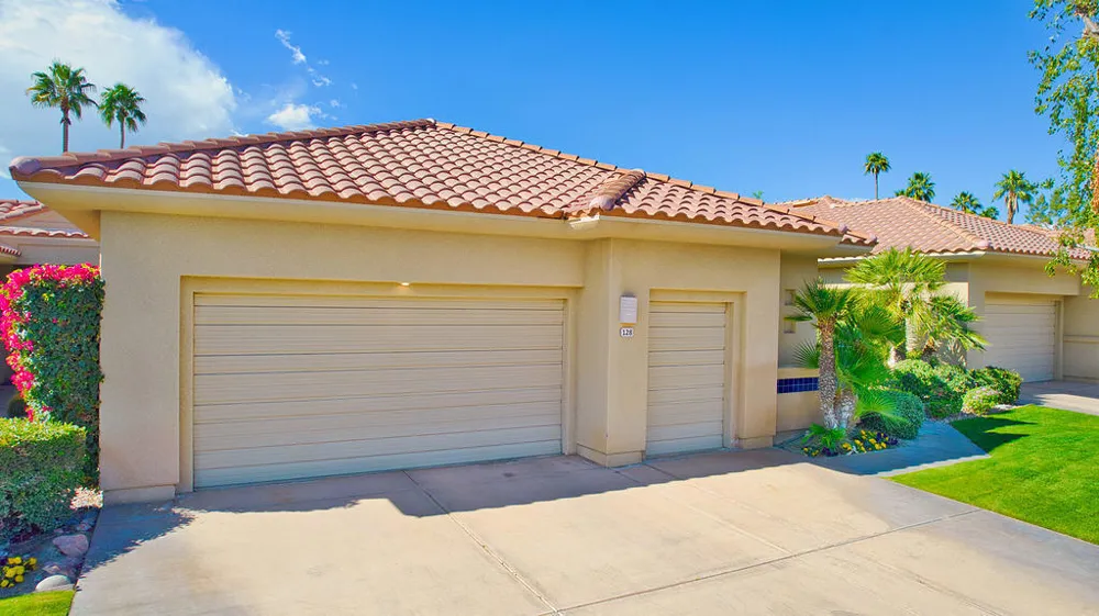 128 Kavenish Drive Rancho Mirage, CA 92270